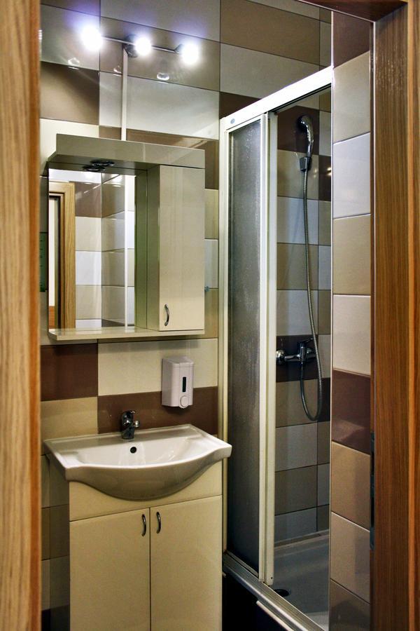 Rooms Fitea Osijek Extérieur photo